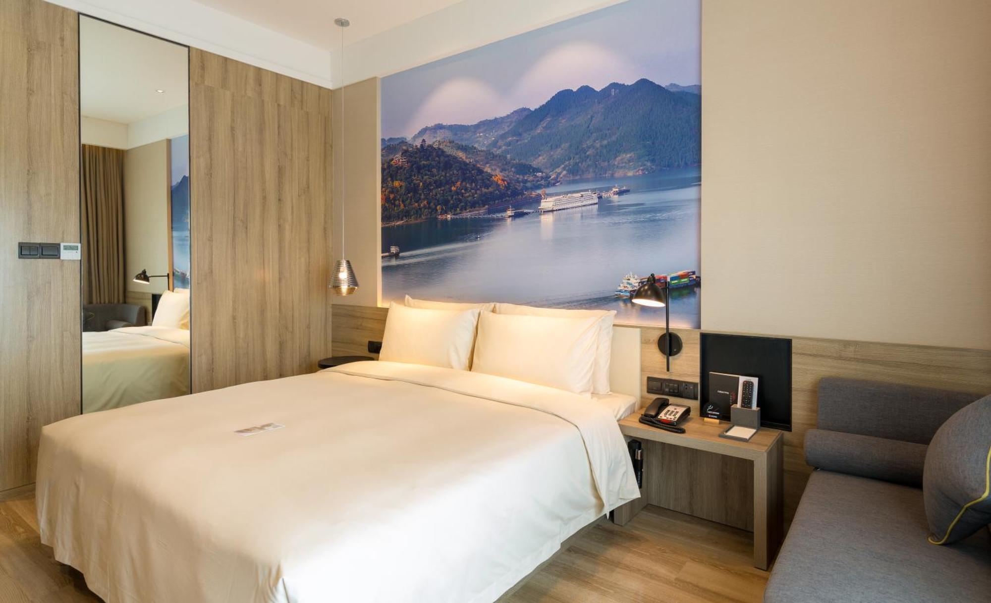 Atour Hotel Chongqing Hongyadong Riverview エクステリア 写真