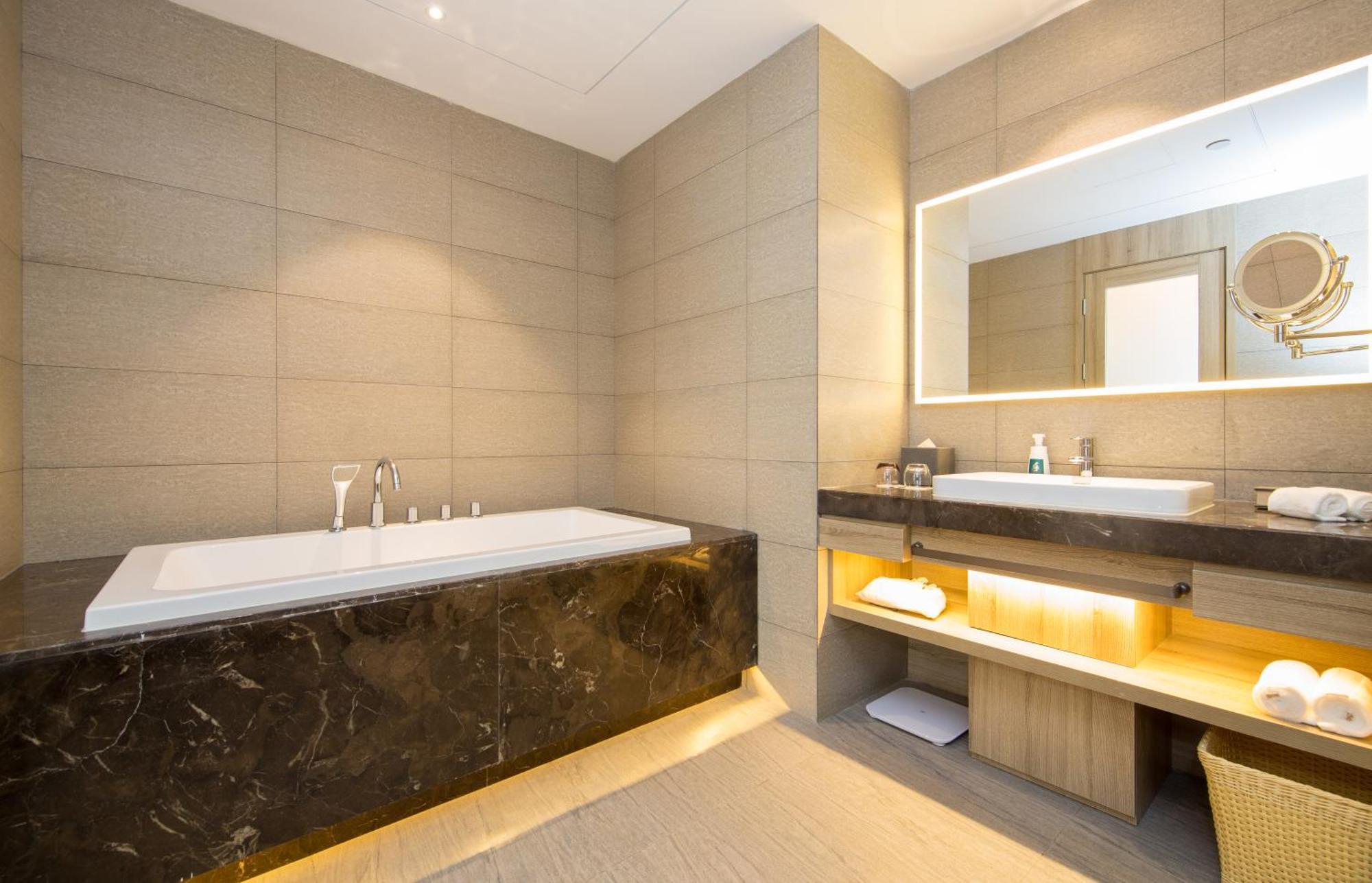 Atour Hotel Chongqing Hongyadong Riverview エクステリア 写真